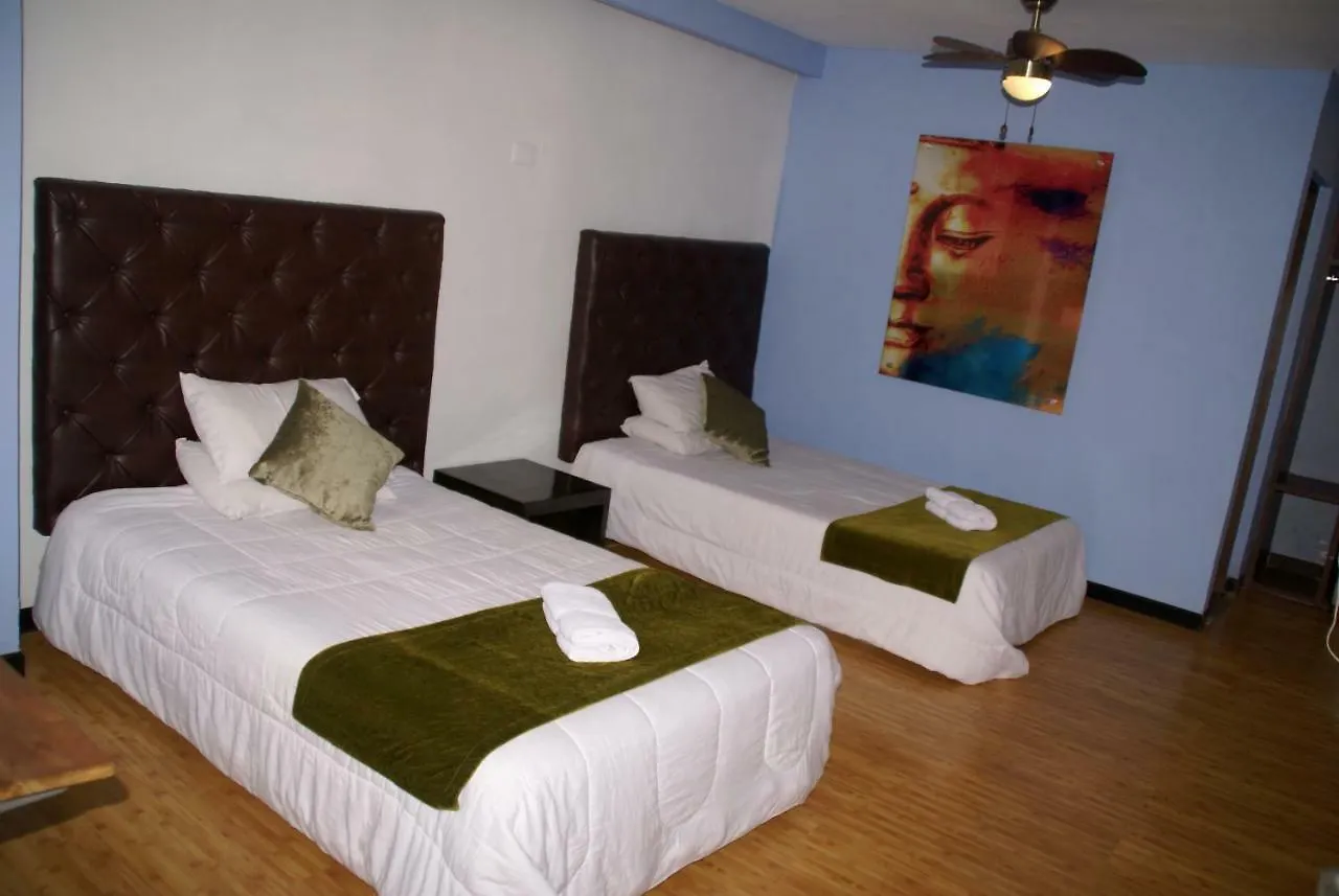 The Happy Buddha Hostel Medellin 0*,  Colombia
