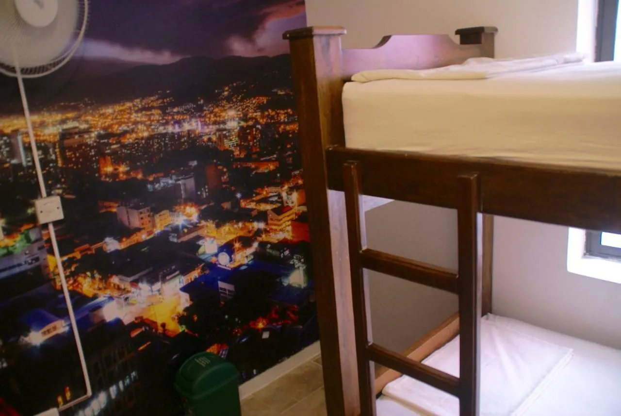 The Happy Buddha Hostel Medellin